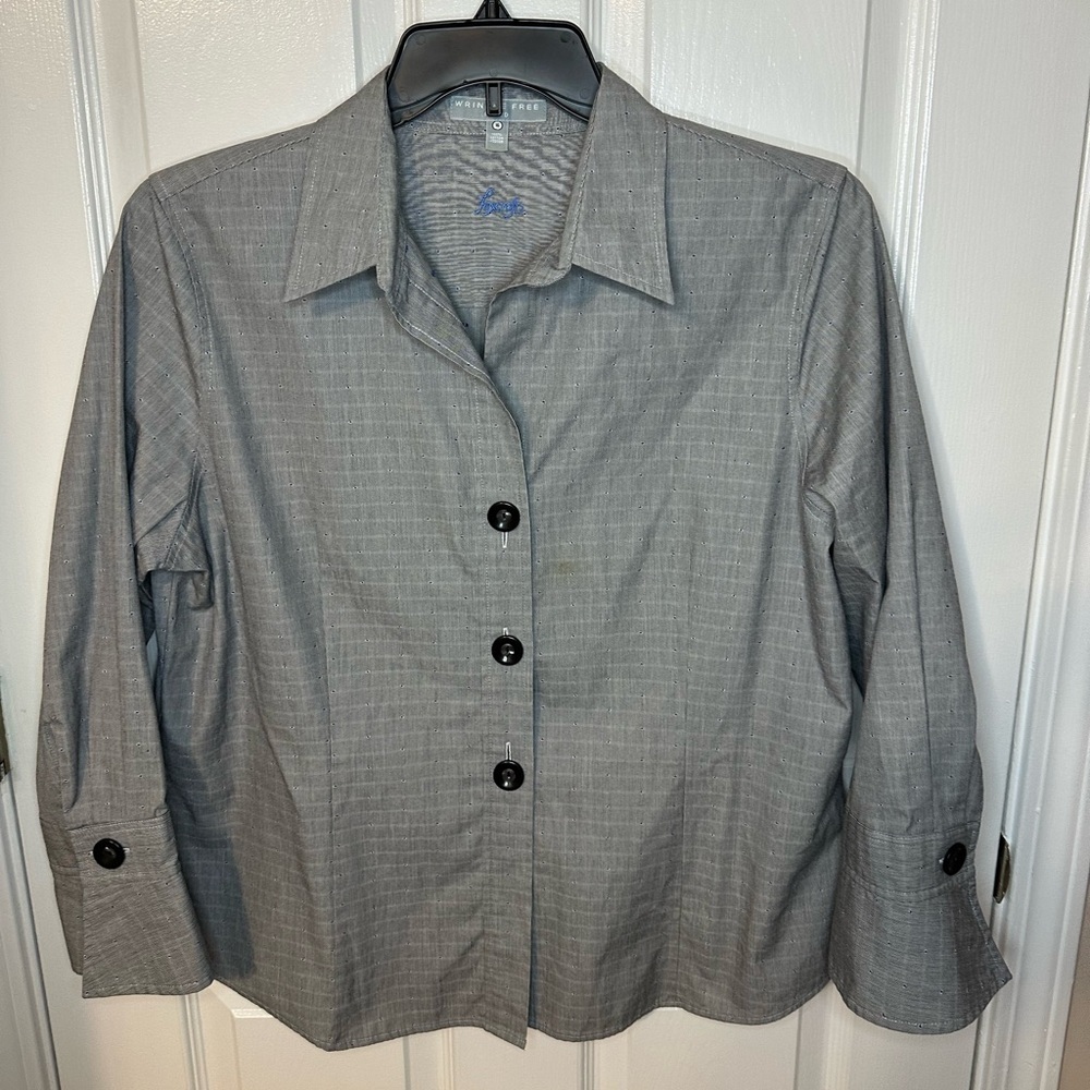 Foxcroft Non-Iron Shaped Women Top Blouse Shirt Size 16 Gray Button‎ Up Cotton
